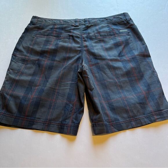 Columbia Men's Shorts Gray and Blue Plaid w/red stripe Size 34X10 - Picture 3 of 11